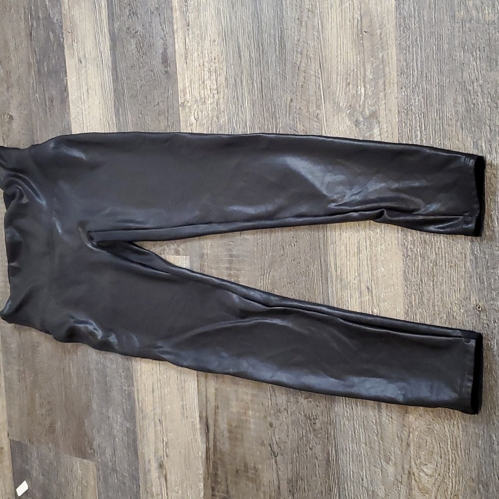 Spanx Womens Faux Leather Stretch Leggings Large‎